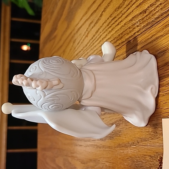 Precious Moments This Land Is Our Land Figurine - Picture 5 of 9